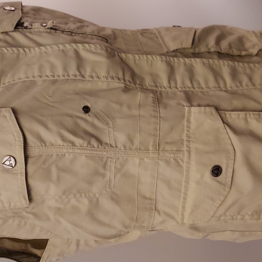 Utility vest - Picture 3 of 5